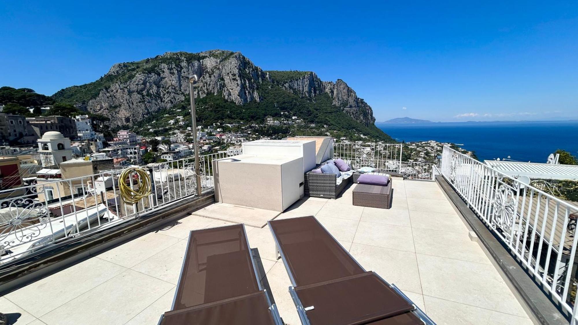 Rooftop Luxury Suite By Caprirooms Dış mekan fotoğraf